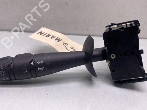 Used Switch RENAULT TWINGO II (CN0_) 1.2 (CN0D) (58 hp) 28519765