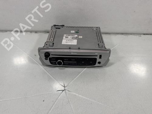 Bilradio RENAULT GRAND SCÉNIC III (JZ0/1_) 1.5 dCi (JZ09, JZ0D, JZ10, JZ14, JZ1G, JZ29, JZ2C) (110 hp) 31189543