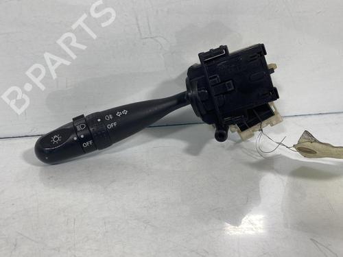 Spak kontakt TOYOTA YARIS (_P1_) 1.4 D-4D (NLP10_, NLP10R) (75 hp) 20032617
