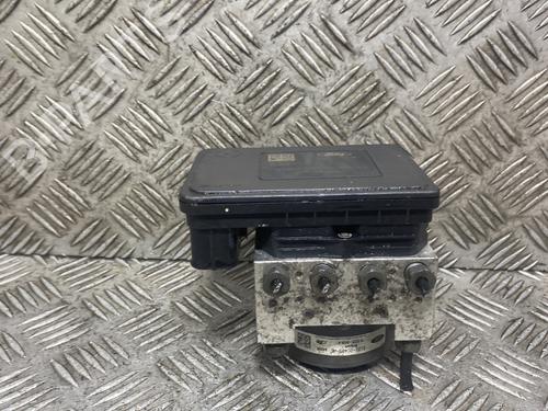 Used ABS pump FORD FIESTA VI (CB1, CCN) 1.25 (82 hp) 31189605