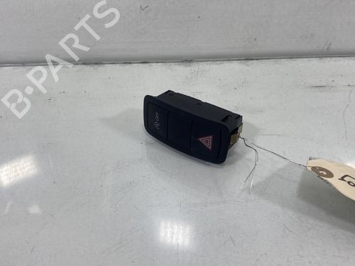 Used Warning switch AUDI A1 Sportback (8XA, 8XF) 1.0 TFSI (95 hp) 27721648