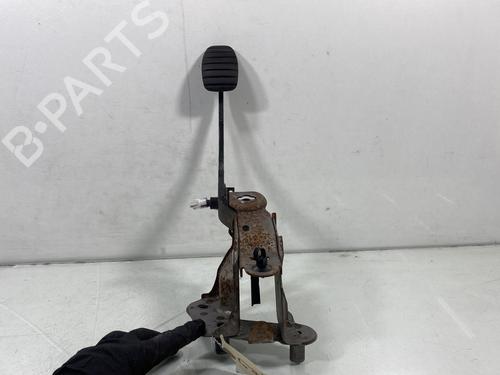 Clutch pedal RENAULT CLIO III (BR0/1, CR0/1) 1.5 dCi (BR17, CR17) | BP29866870I13
