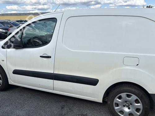 Front right door window PEUGEOT PARTNER Box Body/MPV 1.6 BlueHDi 100 | BP29253485C19 