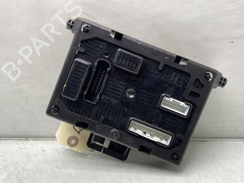 Used Fuse box Fuse box RENAULT MODUS / GRAND MODUS (F/JP0_) 1.5 dCi (FP0F, JP0F) (86 hp) 22408294 22408294