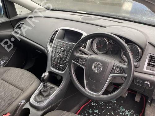 Gearbox VAUXHALL ASTRA Mk VI (J) Estate (P10) 1.6 CDTi | BP23768697M3 