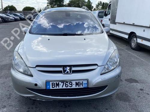 Fuse box PEUGEOT 307 Break (3E) 2.0 HDI 110 | BP24200331E1  - Image 16