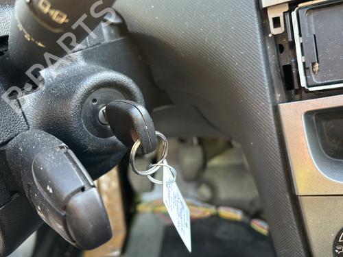 Fuse box PEUGEOT 308 I (4A_, 4C_) 1.6 HDi | BP23193467E1 