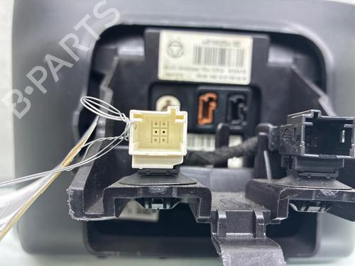 display-monitor-citroen-c4-cactus-2014-39708224 main image