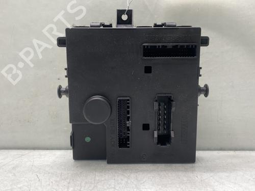 fuse-box-renault-twingo-ii-cn0_-2007-32024556 main image