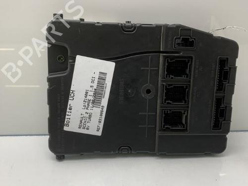 Used Fuse box Fuse box RENAULT SCÉNIC II (JM0/1_) 1.5 dCi (JM0F) (82 hp) 19960435 19960435
