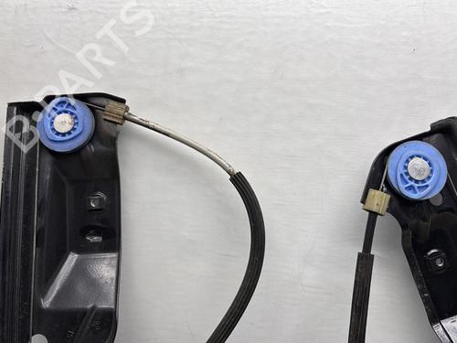 front-right-window-mechanism-opel-astra-j-p10-2009-2010-2011-2012-2013-2014-2015-2016-32527766 main image