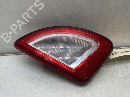 left-tailgate-light-renault-twingo-ii-cn0_-15-dci-75-2007-22695221 main image