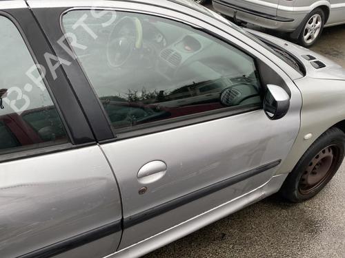 Fuse box PEUGEOT 206 Hatchback (2A/C) 1.4 HDi eco 70 | BP19966518E1 