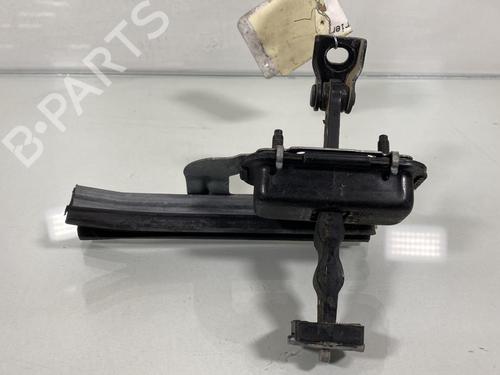 Used Hinge/Door check strap Hinge/Door check strap PEUGEOT 2008 I (CU_) 1.2 THP 110 / PureTech 110 (110 hp) 20024205 20024205
