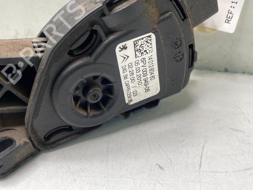 Used Pedal Pedal PEUGEOT EXPERT Van (VF3A_, VF3U_, VF3X_) 1.6 HDi 90 16V (90 hp) 30297100 30297100
