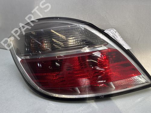 left-taillight-opel-astra-h-a04-2004-2005-2006-2007-2008-2009-2010-2011-2012-2013-2014-32524240 main image