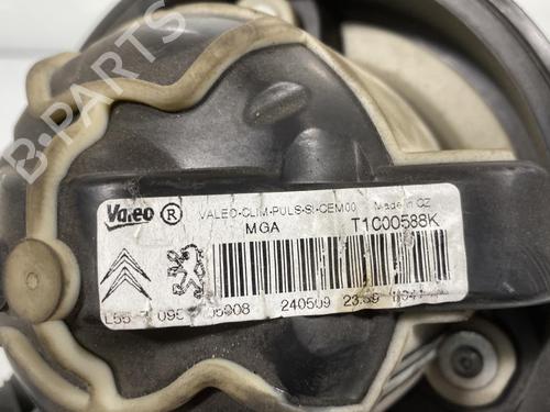 Used Heater blower motor Heater blower motor PEUGEOT 308 I (4A_, 4C_) 1.6 HDi (90 hp) 20018858 20018858