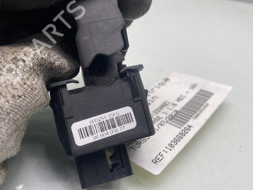 Switch PEUGEOT 5008 (0U_, 0E_) 1.6 HDi | BP24549551I30 