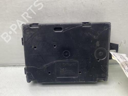 Used Fuse box Fuse box RENAULT CLIO IV Grandtour (KH_) 1.5 dCi 90 (KHN3, KHN4) (90 hp) 19952298 19952298