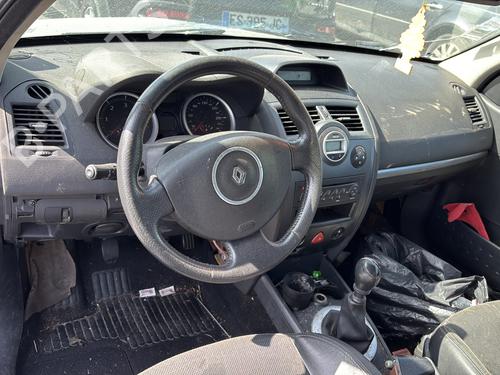 Front left door window RENAULT MEGANE II (BM0/1_, CM0/1_) 1.5 dCi (BM02, BM13, BM2A, CM02, CM13) | BP32389335C18