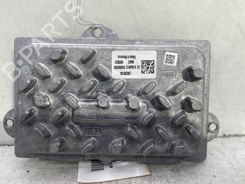 Used Xenon ballast Xenon ballast PEUGEOT 5008 II (MC_, MJ_, MR_, M4_) 1.2 THP (MRHNYH, MRHNYW, MRHNSJ, MRHNSU, MRHNSM) (131 hp) 33171781 33171781