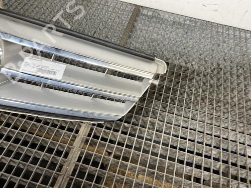 Grille MERCEDES-BENZ C-CLASS (W204) C 220 CDI (204.002) | BP30362665C40
