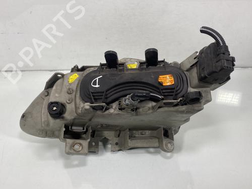 Right headlight RENAULT ESPACE III (JE0_) 2.2 12V TD (JE0E, JE0H, JE0P) | BP23768324C29 