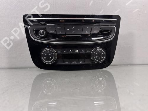 Used Climate control PEUGEOT 508 I (8D_) 1.6 BlueHDi 120 (120 hp) 30612344