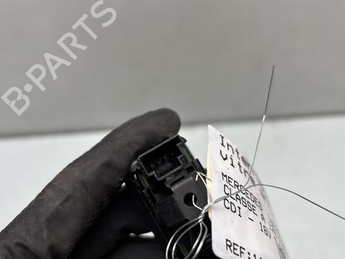 left-rear-window-switch-mercedes-benz-a-class-w176-2012-2013-2014-2015-2016-2017-2018-29926735 main image