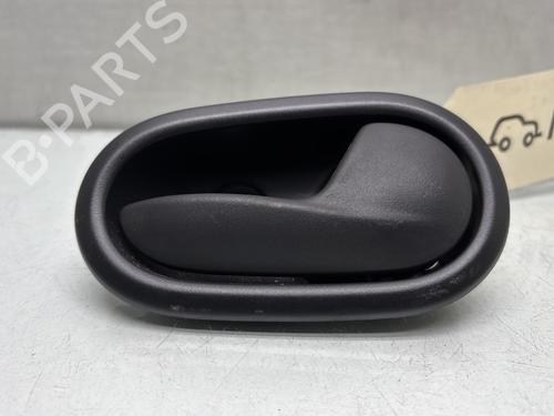 Maniglia interna posteriore destra DACIA SANDERO II TCe 90 (B8M1, B8MA, B8AC) (90 hp) 28280059