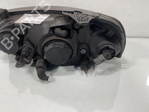 Right headlight HYUNDAI ELANTRA III (XD)  | BP20019342C29 