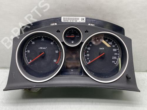 Used Instrument cluster OPEL ZAFIRA / ZAFIRA FAMILY B (A05) 1.7 CDTI (M75) (110 hp) 25758699