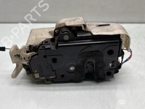 Used Front right lock VW POLO IV (9N_, 9A_) 1.4 TDI (70 hp) 29507663