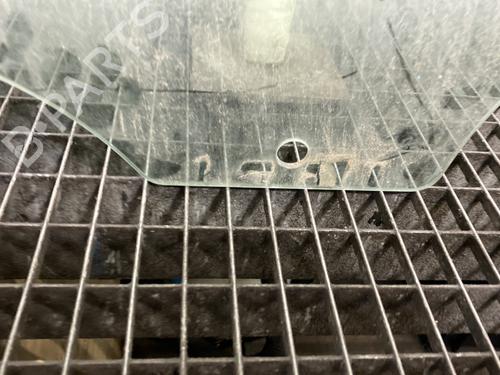 Front left door window BMW 5 Touring (F11)  | BP21026335C18 