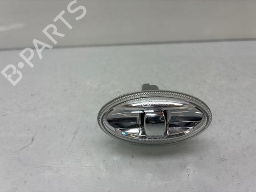 Used Left side indicator Left side indicator 38066440 38066440