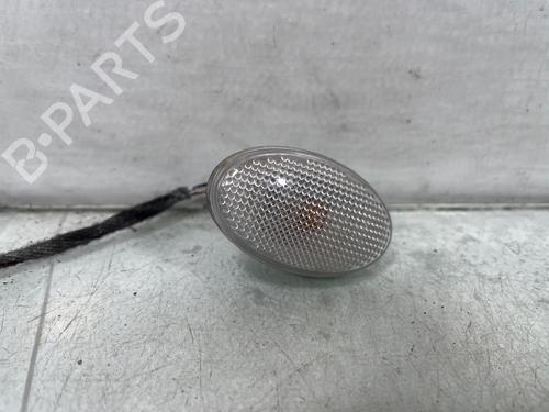 Used Right front indicator Right front indicator 37006165 37006165