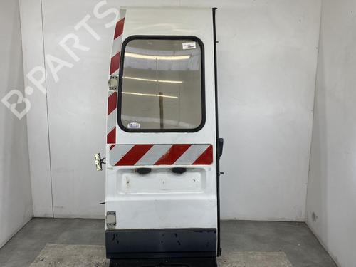 Used Left tailgate Left tailgate 21960032 21960032