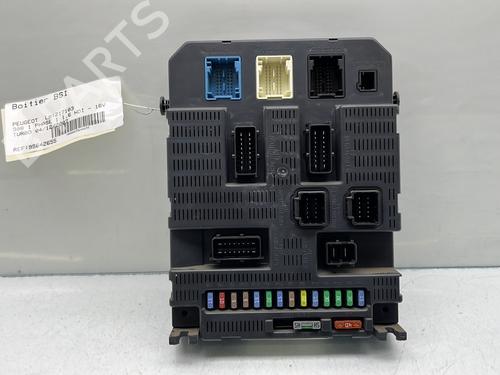 Used Fuse box PEUGEOT 308 I (4A_, 4C_) 1.6 HDi (90 hp) 22314599