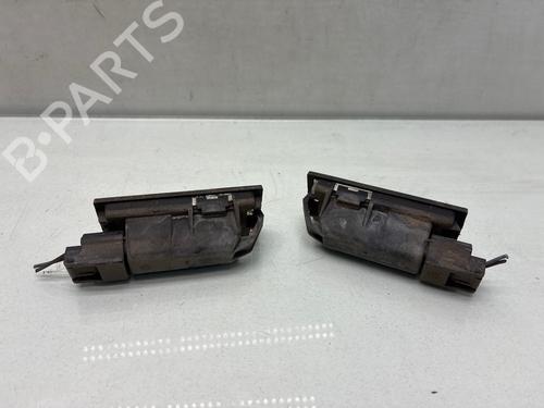 Skiltlys Skiltlys RENAULT CLIO III (BR0/1, CR0/1) 1.5 dCi (C/BR0G, C/BR1G) (68 hp) 34243421 34243421