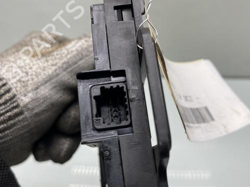 Used Card reader Card reader RENAULT KOLEOS I (HY_) 2.0 dCi (HY0K) (150 hp) 26890658 26890658