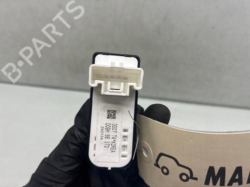 Used Right rear window switch Right rear window switch MAZDA 2 Hatchback (DL, DJ) 1.5 SKYACTIV-G (90 hp) 39984212 39984212