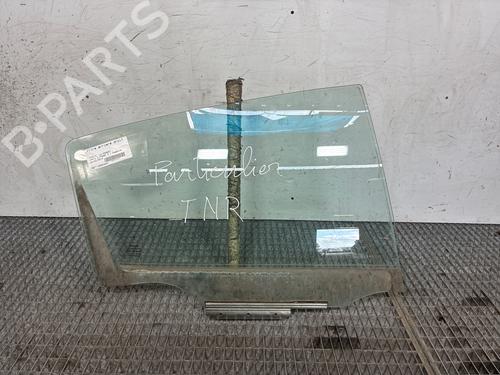 Used Rear right door window Rear right door window 37171962 37171962