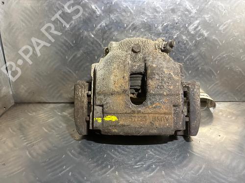 Used Right front brake caliper Right front brake caliper 36682509 36682509