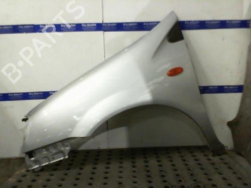 Used Left front fenders NISSAN ALMERA TINO (V10) 2.2 dCi (136 hp) 21963709