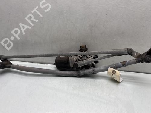 Used Front wiper motor DACIA SANDERO II TCe 90 (B8M1, B8MA, B8AC) (90 hp) 28496669