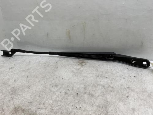 Used Front windshield wiper arm Front windshield wiper arm PEUGEOT 208 II (UB_, UP_, UW_, UJ_) 1.2 PureTech 75 (75 hp) 19972881 19972881