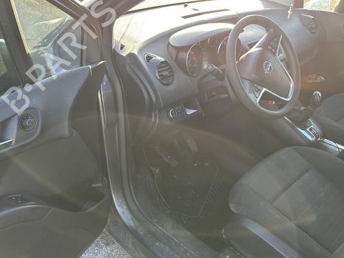 Right tailgate light OPEL MERIVA B MPV (S10) 1.3 CDTI (75) | BP27361374C80 - Image 21