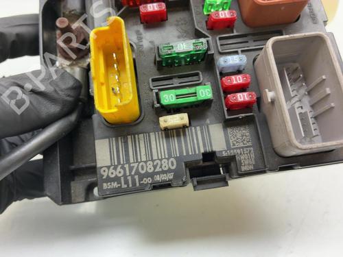 Used Fuse box Fuse box PEUGEOT 307 (3A/C) 1.6 HDi 110 (109 hp) 39984470 39984470