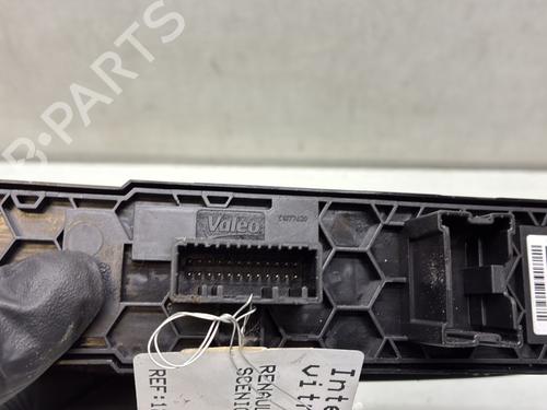 Used Left front window switch Left front window switch RENAULT SCÉNIC IV (J9_) [2016-2022] 33805400 33805400