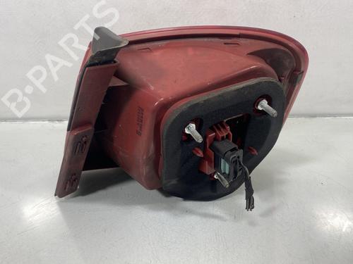 Left taillight VW PASSAT B6 (3C2) 1.9 TDI | BP29507165C34 - Image 4
